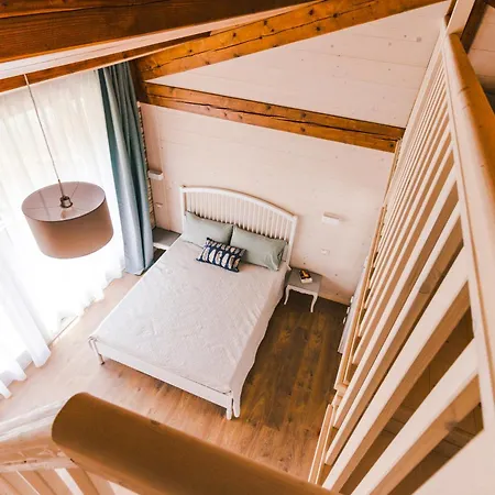 Al Fienile Bed & Breakfast *