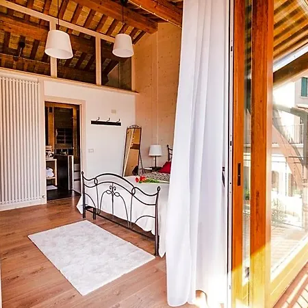 Al Fienile Bed and Breakfast