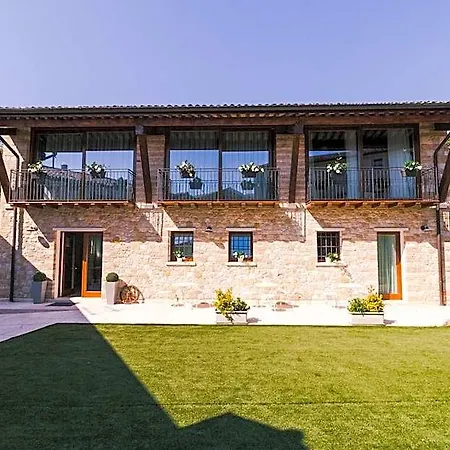 Al Fienile Bed and Breakfast